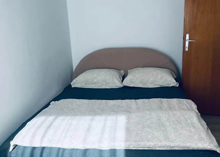 Dock Διαμέρισμα *